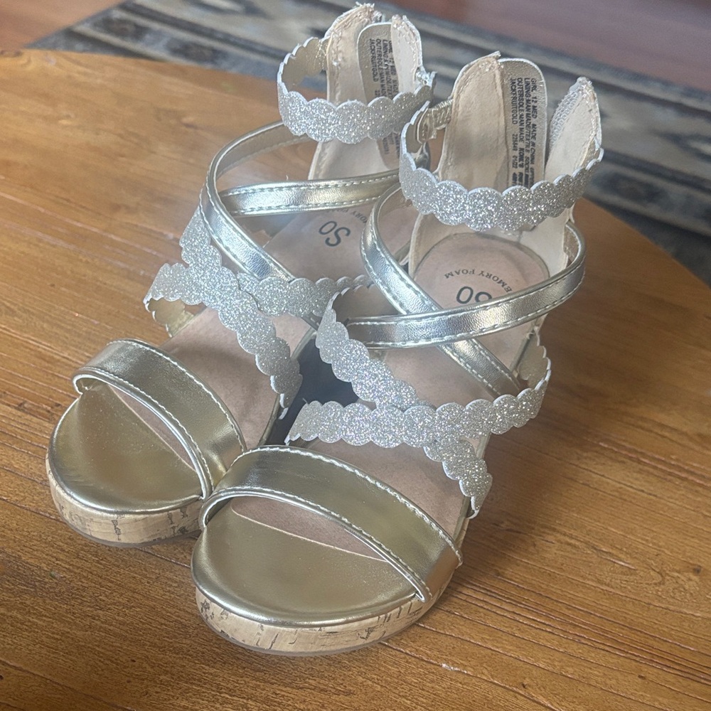 SO Glittery Gold and Silver Kids Sandals